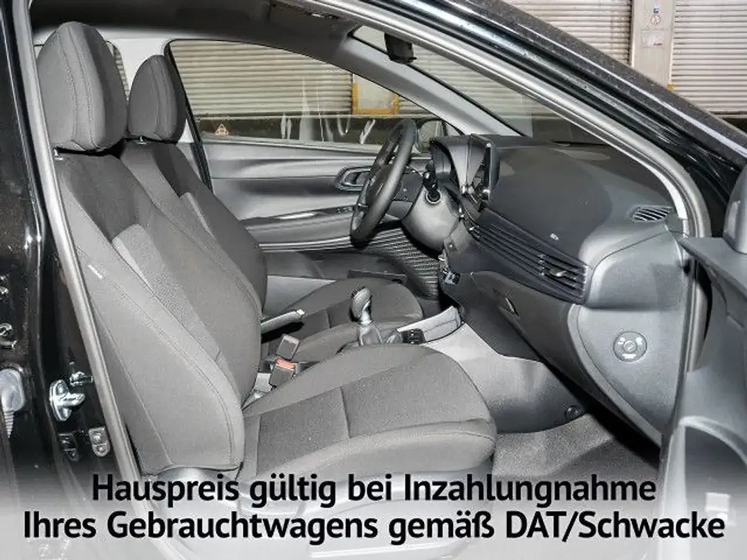 Hyundai i20 - Thumbnail 3