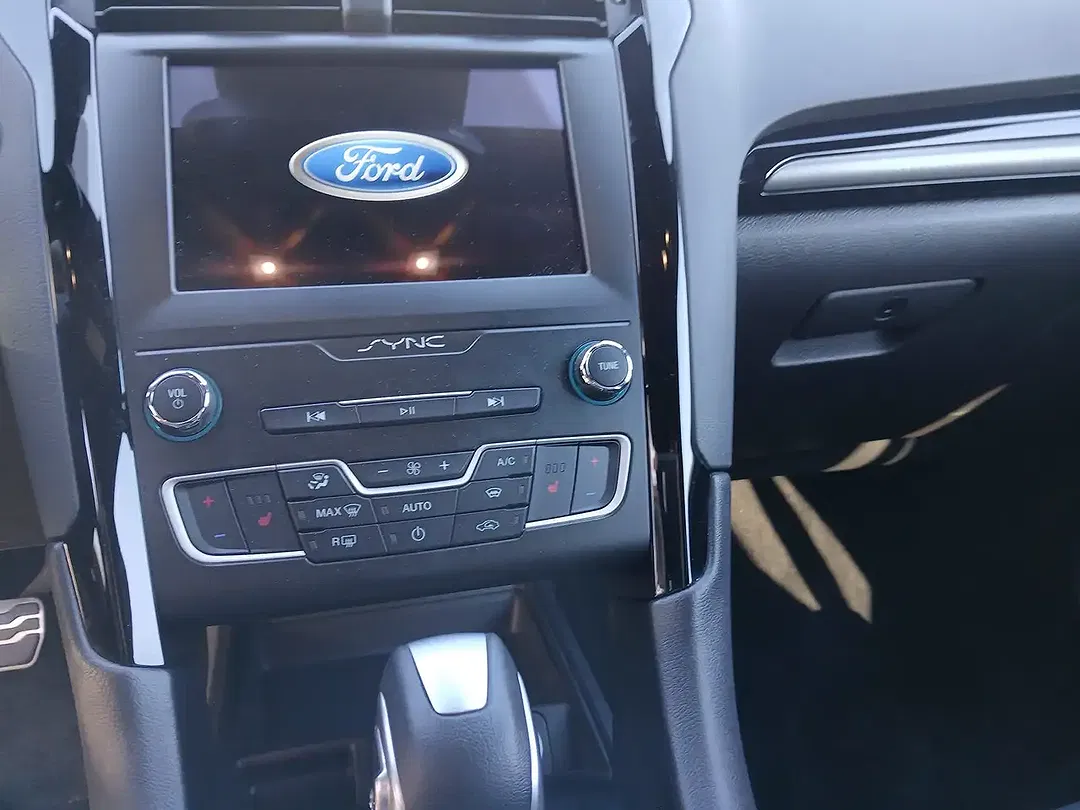 Ford Mondeo - Thumbnail 7