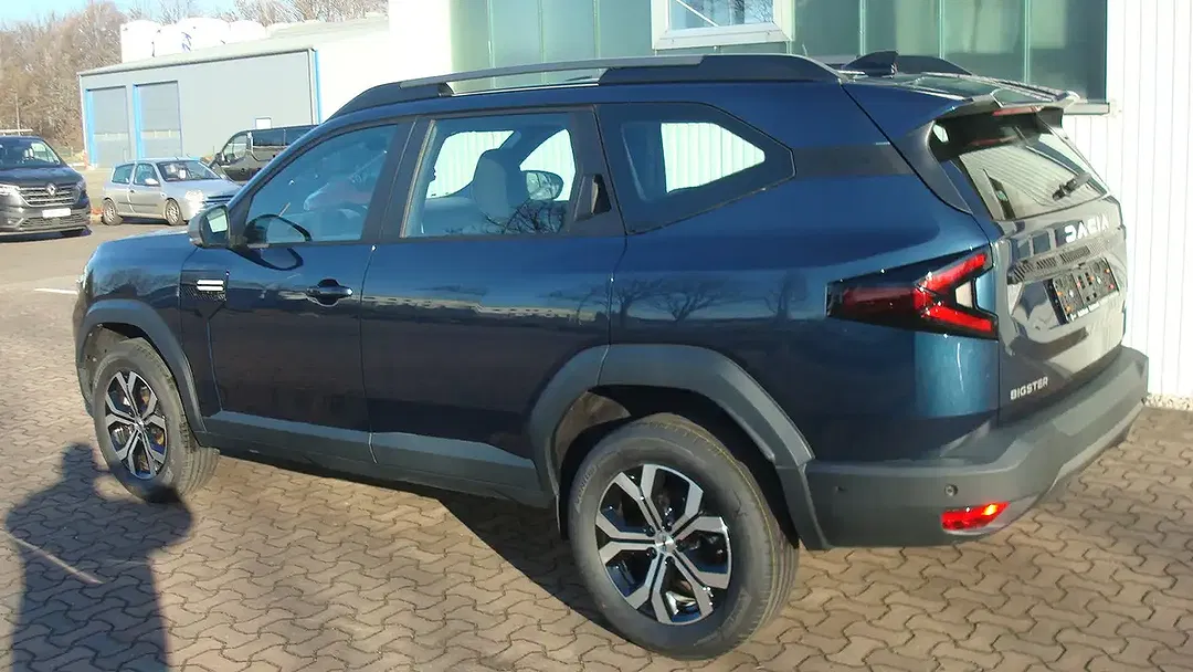 Dacia Bigster - Thumbnail 1