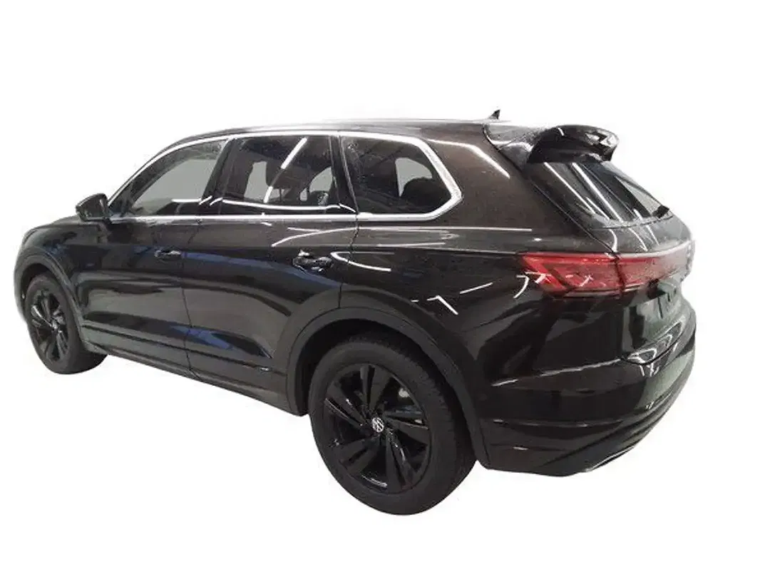 Volkswagen Touareg - Thumbnail 4