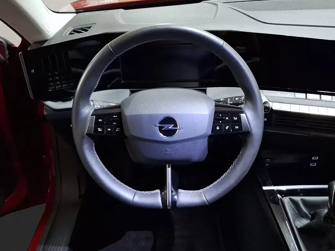Opel Astra - Thumbnail 8