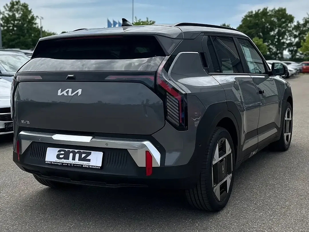 Kia EV3 - Thumbnail 7