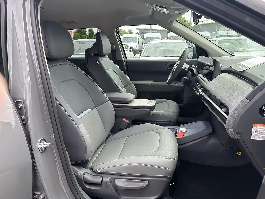 Kia EV3 - Thumbnail 8