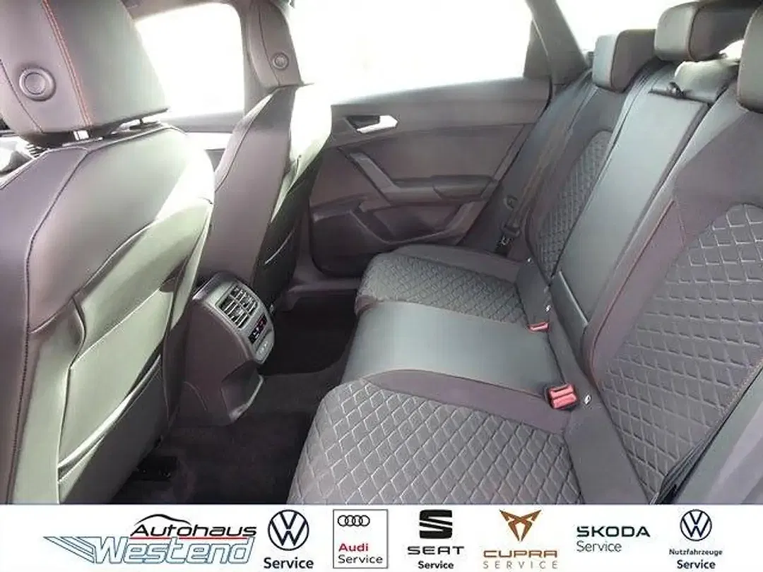 SEAT Leon - Thumbnail 11