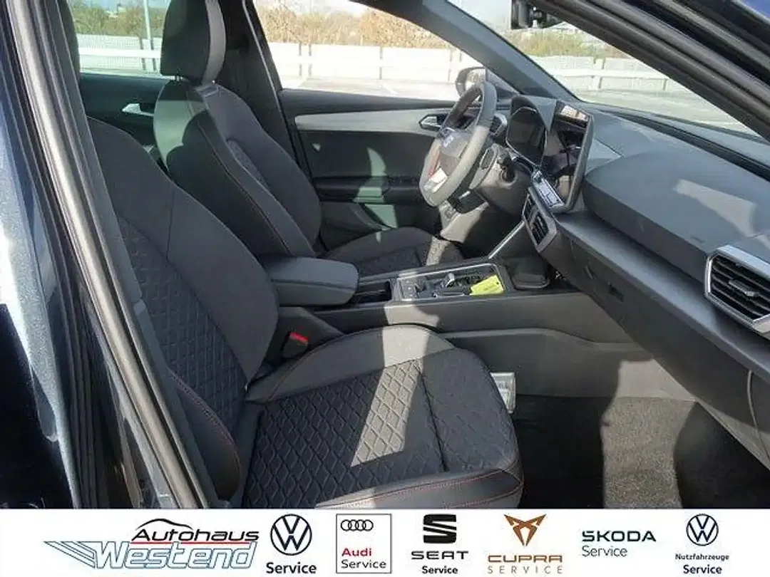 SEAT Leon - Thumbnail 8