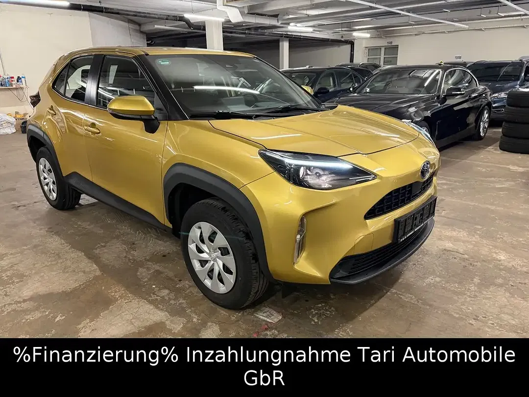 Toyota Yaris - Thumbnail 15