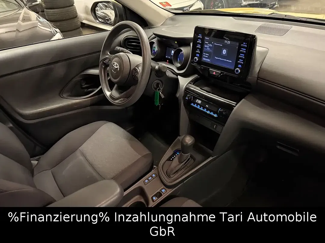 Toyota Yaris - Thumbnail 17