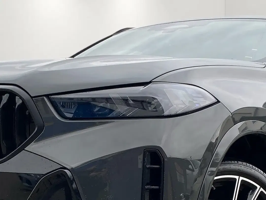 BMW X6 - Thumbnail 5