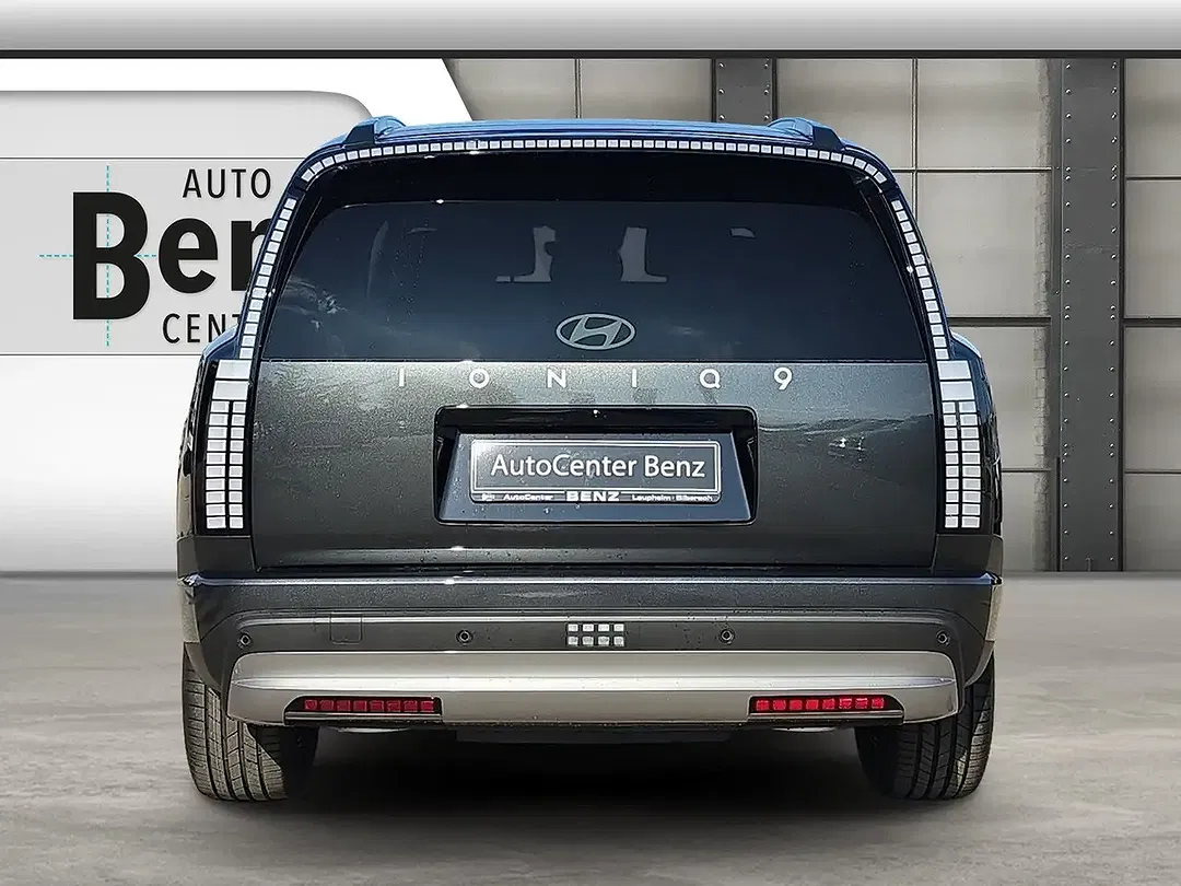 Hyundai IONIQ 9 - Thumbnail 4