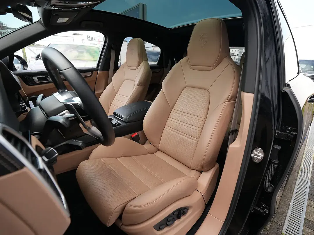 Porsche Cayenne E-Hybrid Coupe - foto 2