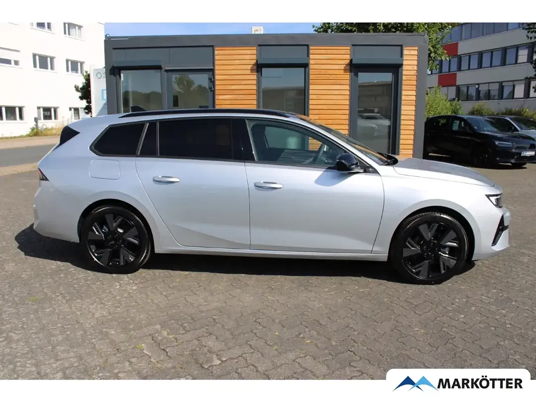 Opel Astra - Thumbnail 3