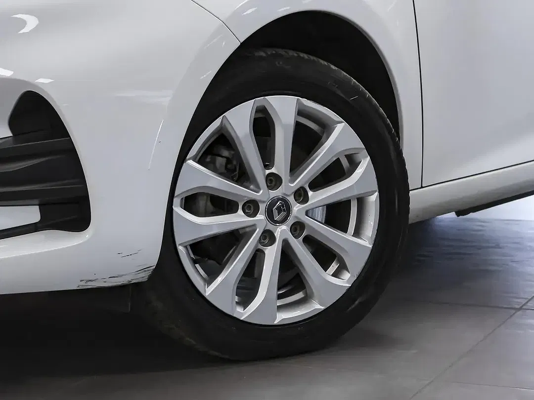 Renault ZOE - Thumbnail 10
