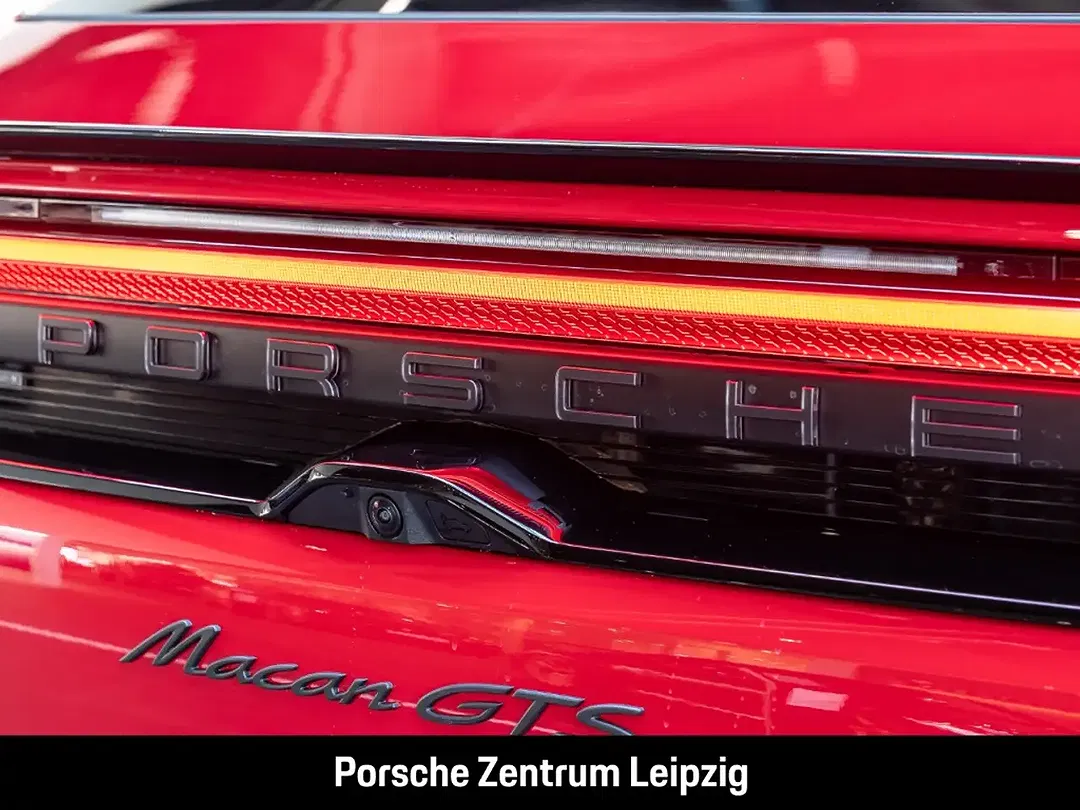 Porsche Macan - Thumbnail 13