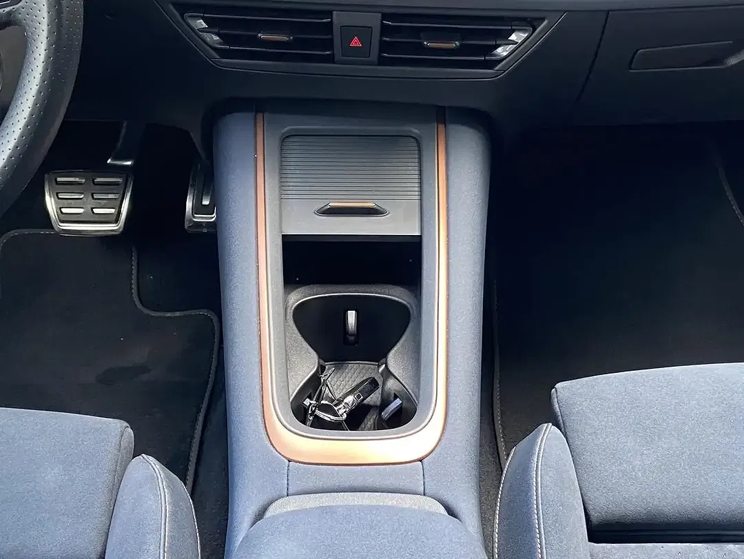 CUPRA Born - Thumbnail 12