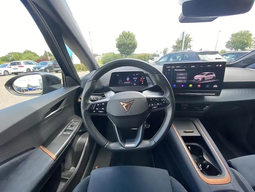 CUPRA Born - Thumbnail 9