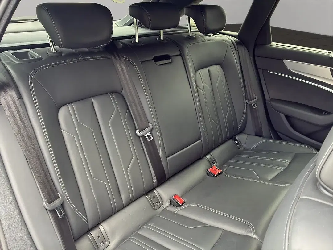 Audi A6 - Thumbnail 9