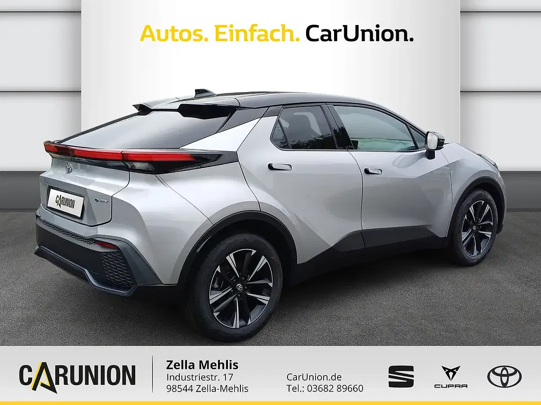 Toyota C-HR - Thumbnail 4