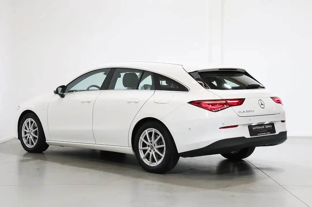 Mercedes-Benz CLA 200 - Thumbnail 5