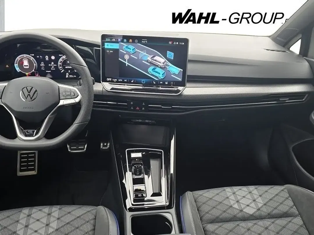 Volkswagen Golf - Thumbnail 10