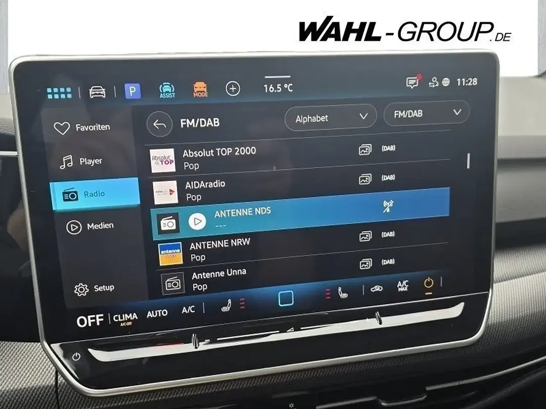 Volkswagen Golf - Thumbnail 5