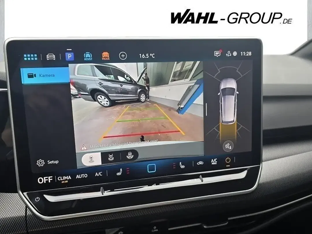 Volkswagen Golf - Thumbnail 6