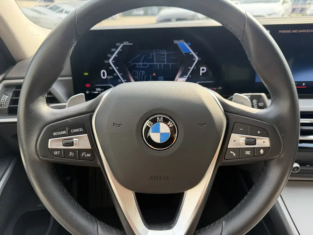 BMW 320 - Thumbnail 10