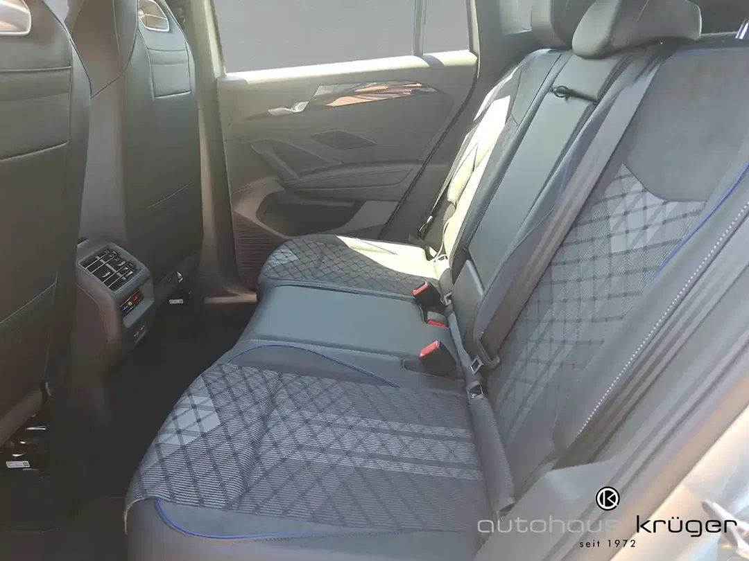 Volkswagen Tiguan - Thumbnail 14