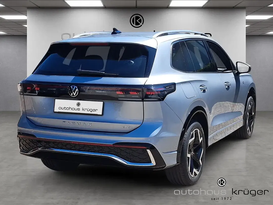 Volkswagen Tiguan - Thumbnail 4