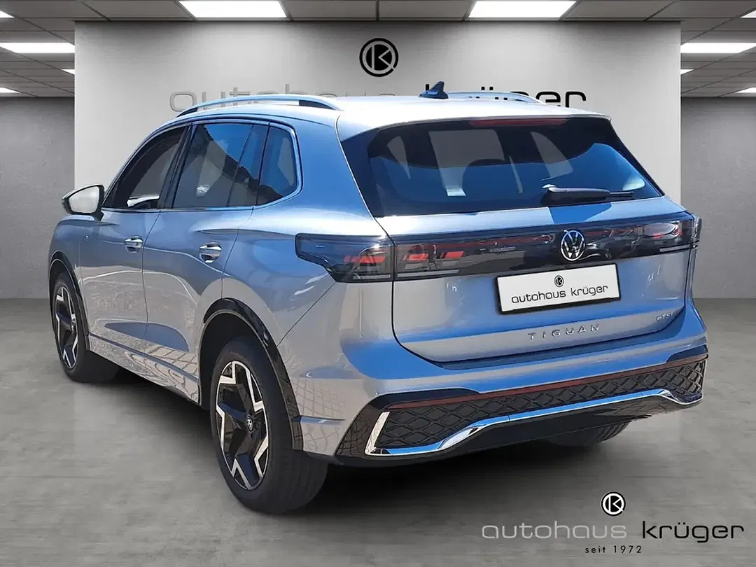 Volkswagen Tiguan - Thumbnail 5