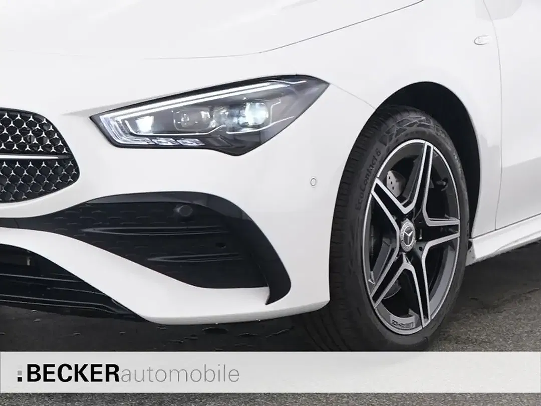 Mercedes-Benz CLA 250 - Thumbnail 3