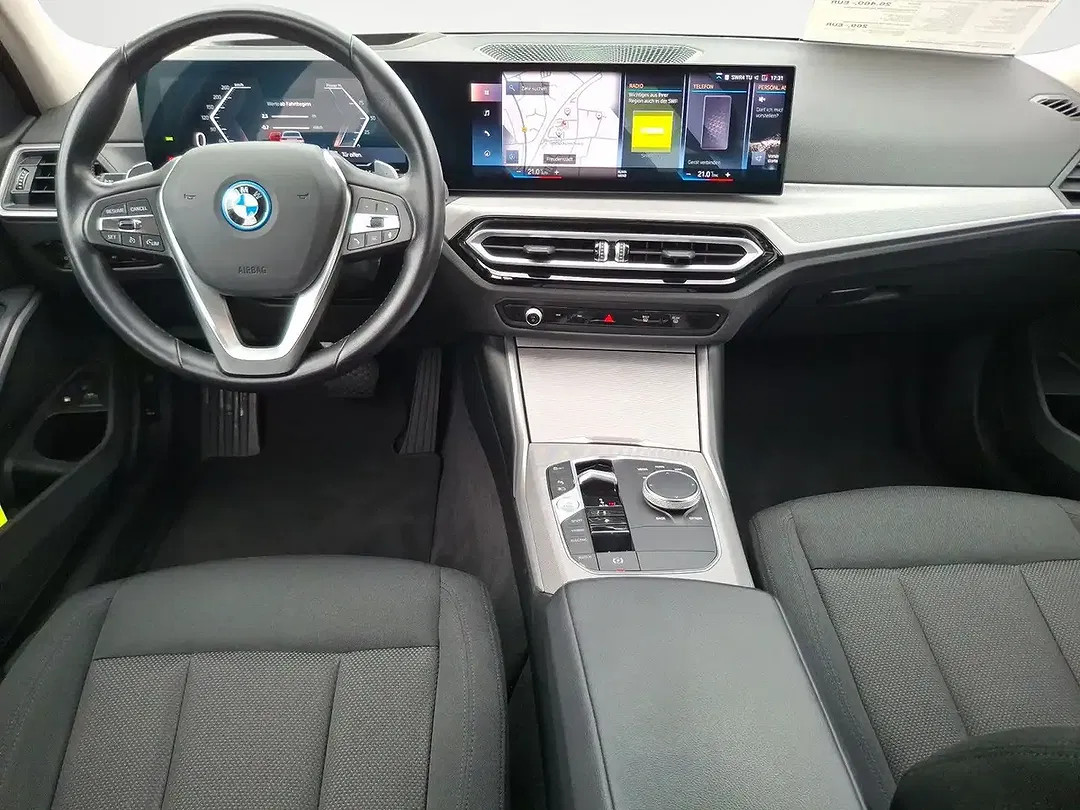BMW 320 - Thumbnail 12