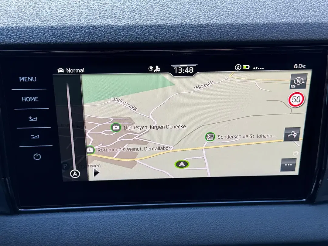 Skoda Karoq - Thumbnail 11