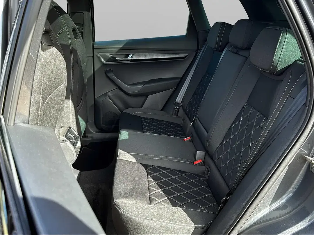 Skoda Karoq - Thumbnail 6