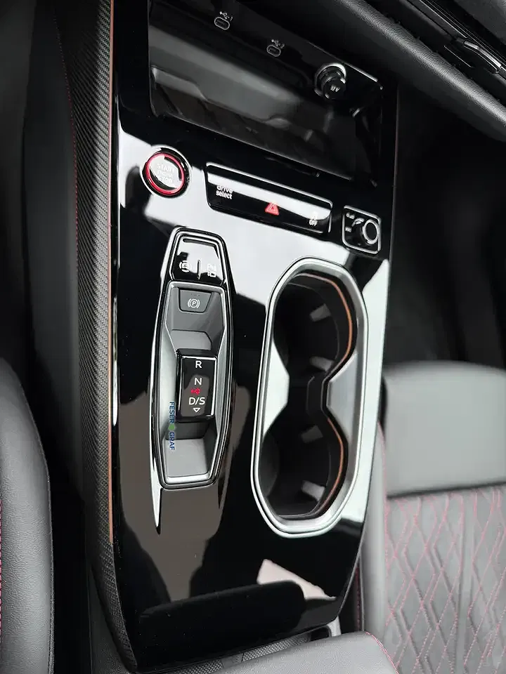 Audi A6 - Thumbnail 12