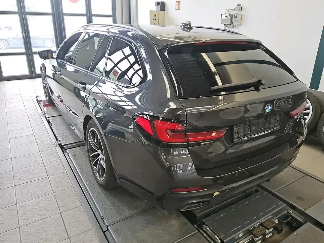 BMW 530 - Thumbnail 4