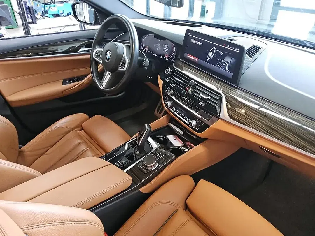 BMW 530 - Thumbnail 5