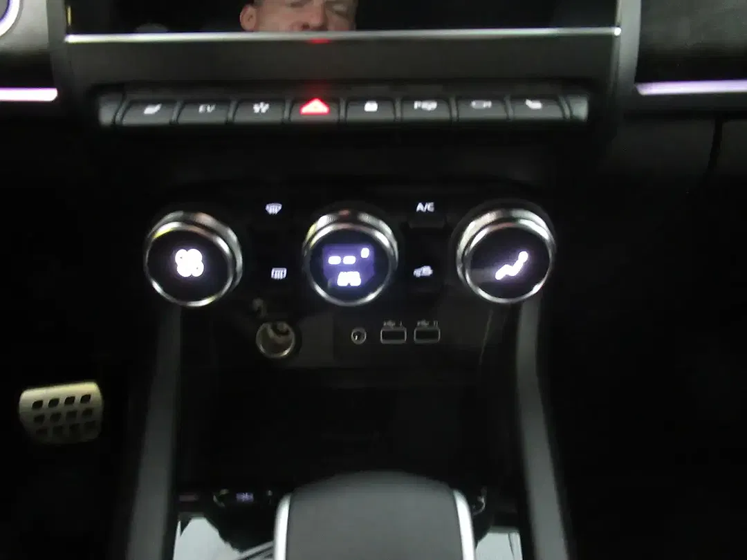 Renault Arkana - Thumbnail 11