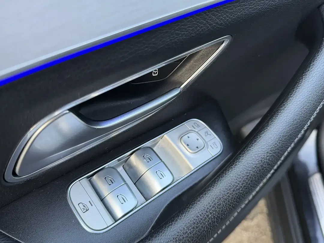 Mercedes-Benz GLE 350 - Thumbnail 13