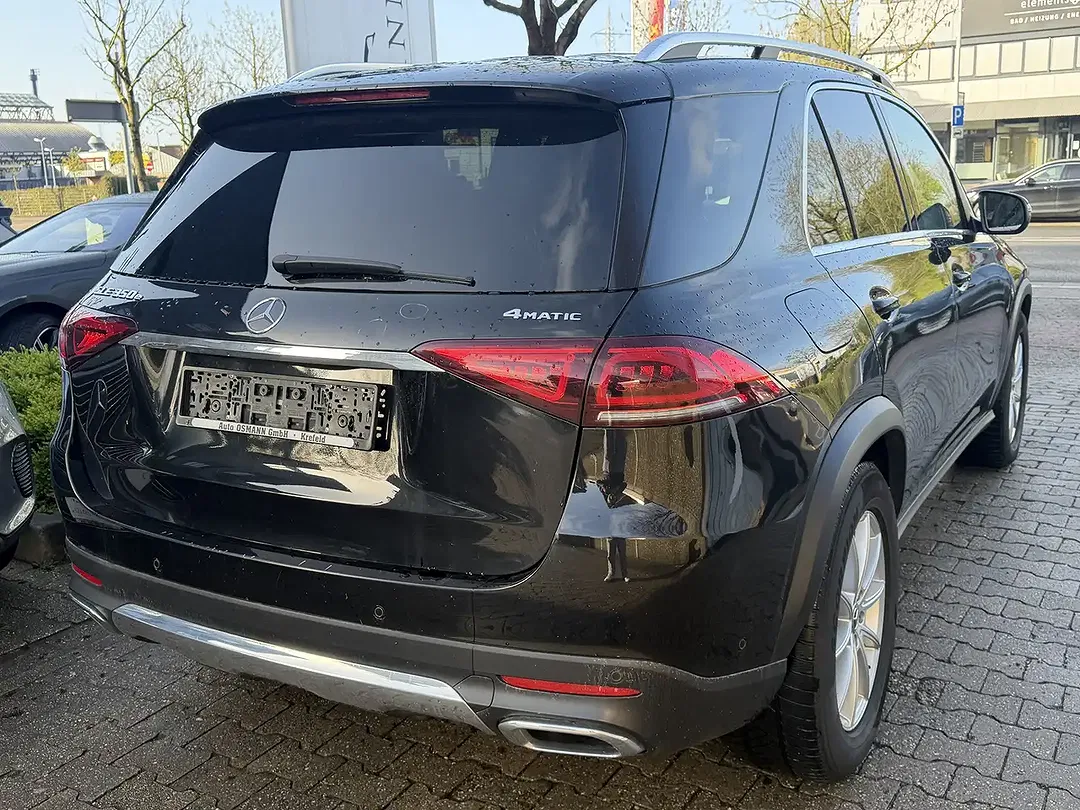 Mercedes-Benz GLE 350 9G-TRONIC 4MATIC - foto 2