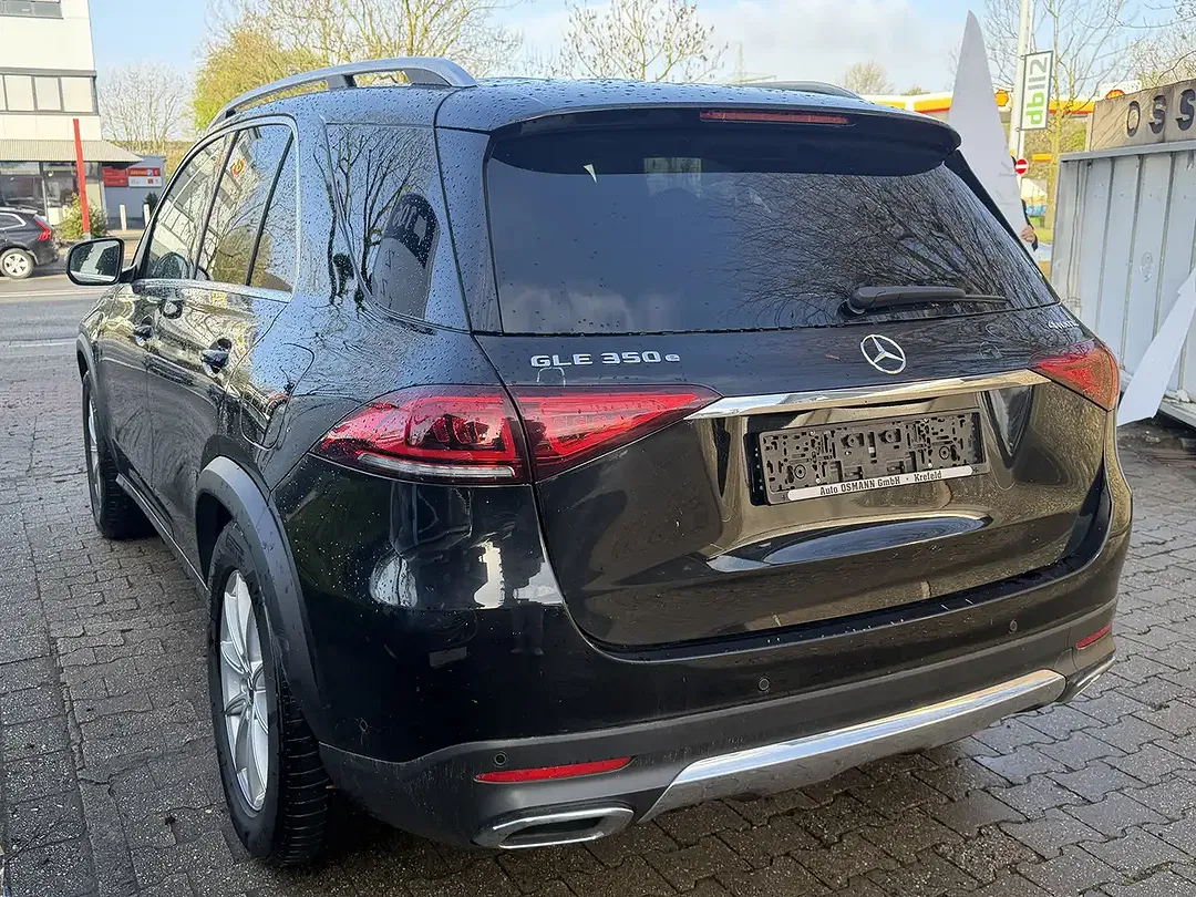 Mercedes-Benz GLE 350 - Thumbnail 4
