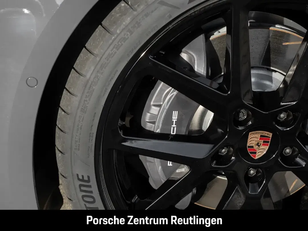 Porsche Panamera - Thumbnail 11