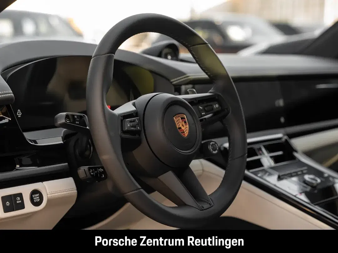 Porsche Panamera - Thumbnail 6