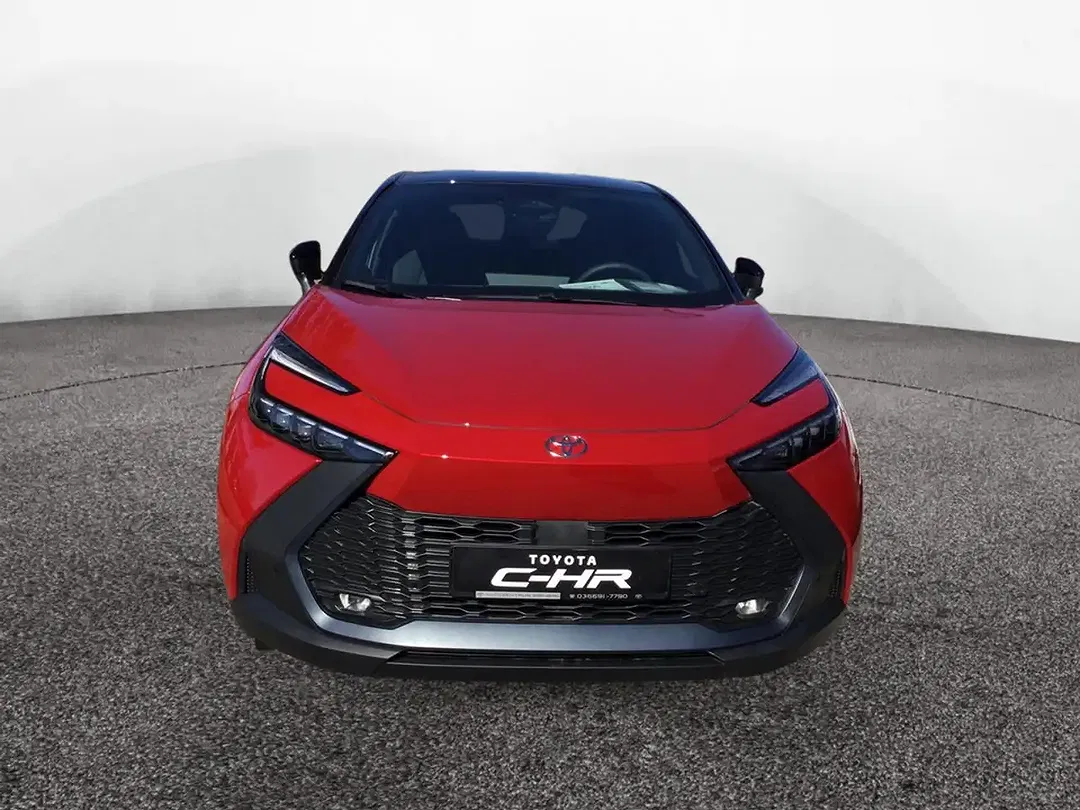 Toyota C-HR - Thumbnail 2