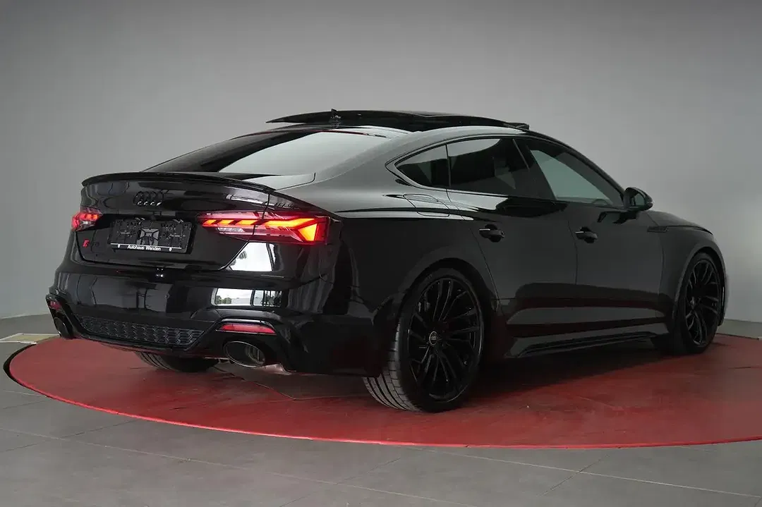 Audi RS5 - Thumbnail 4