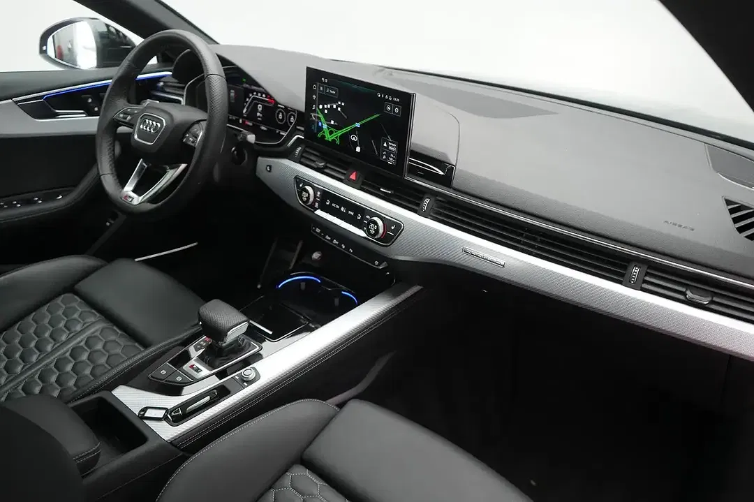 Audi RS5 - Thumbnail 6