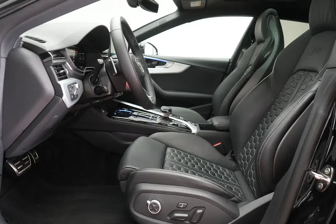 Audi RS5 - Thumbnail 8