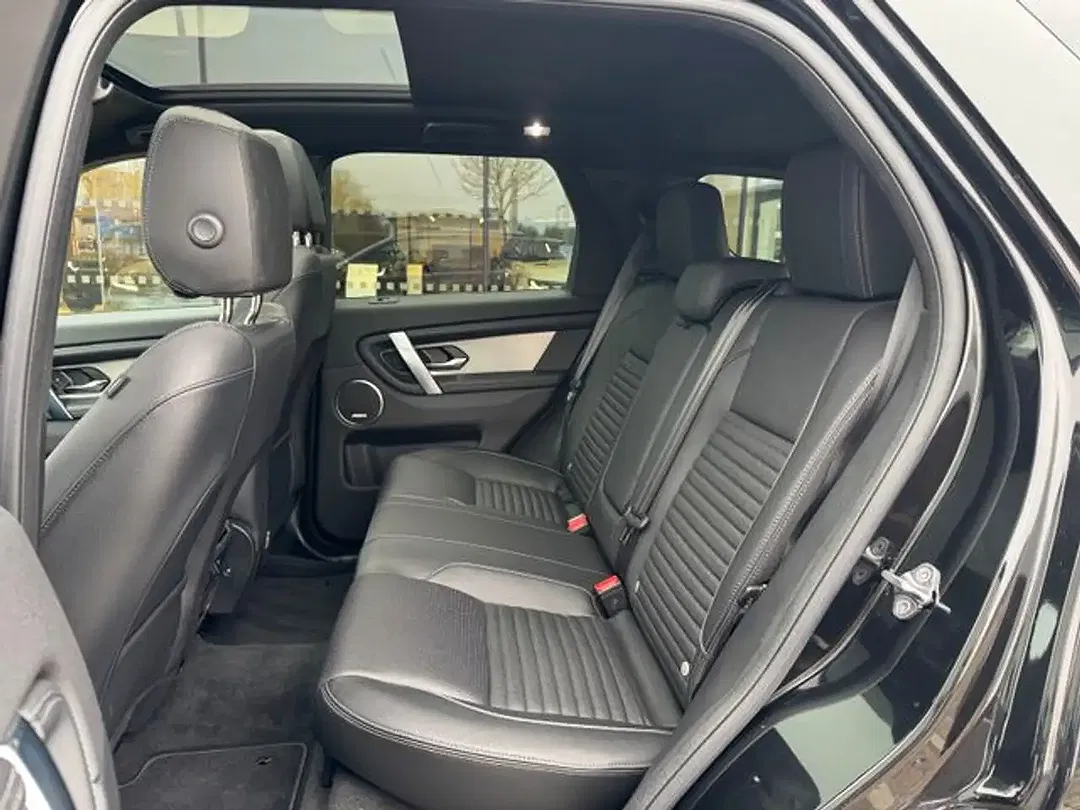 Land Rover Discovery Sport - Thumbnail 6