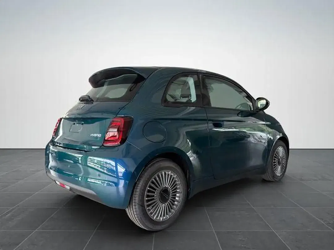 Fiat 500 - Thumbnail 3
