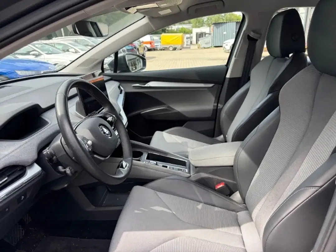 Skoda Enyaq - Thumbnail 7