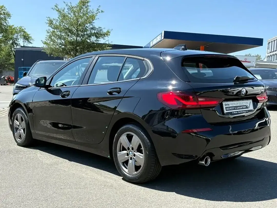 BMW 118 - Thumbnail 3